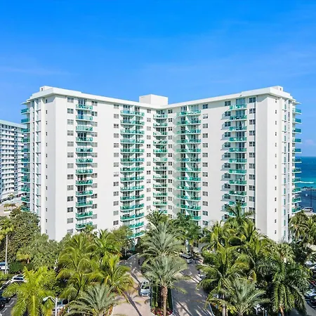 The Tides Ocean Luxury Suites-2